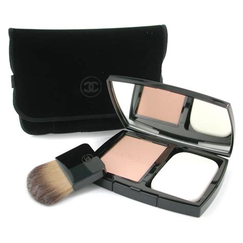 chanel vitalumiere eclat comfort radiance compact makeup spf 10 